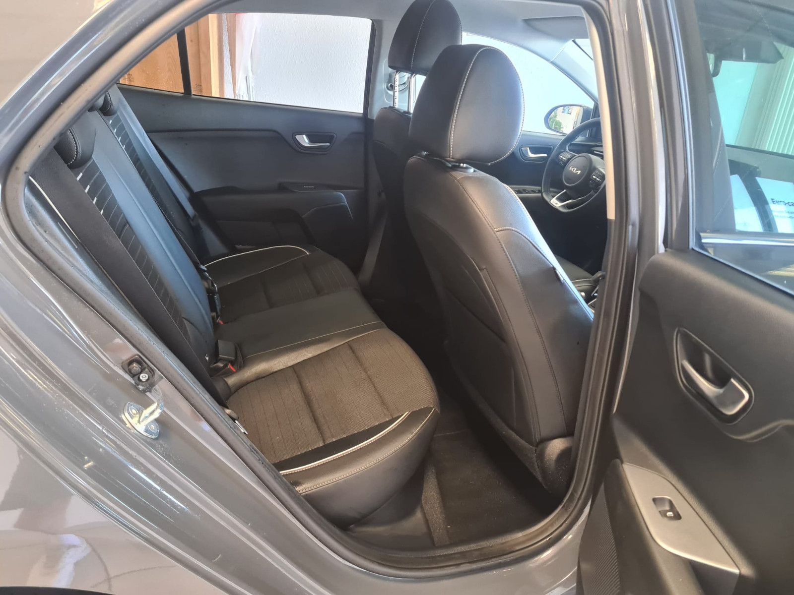 Fahrzeugabbildung Kia Rio GT-Line /1.HAND/WENIG KM/LED/KAMERA