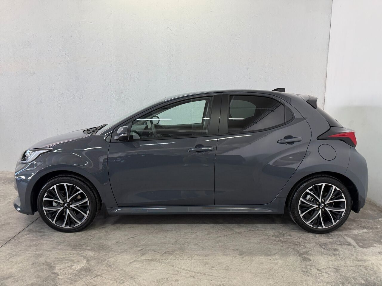 Other Toyota Yaris 1.5 Hybrid ICON my 2026 ITALIANA -  imagem 2