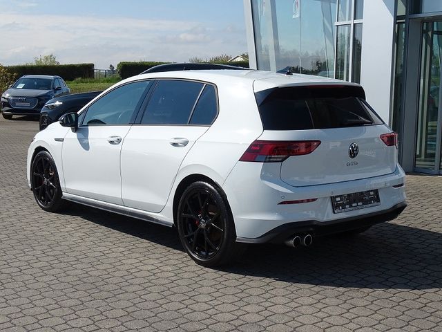 Golf 2.0 TDI GTD "Black Style" / Harman-Kardon