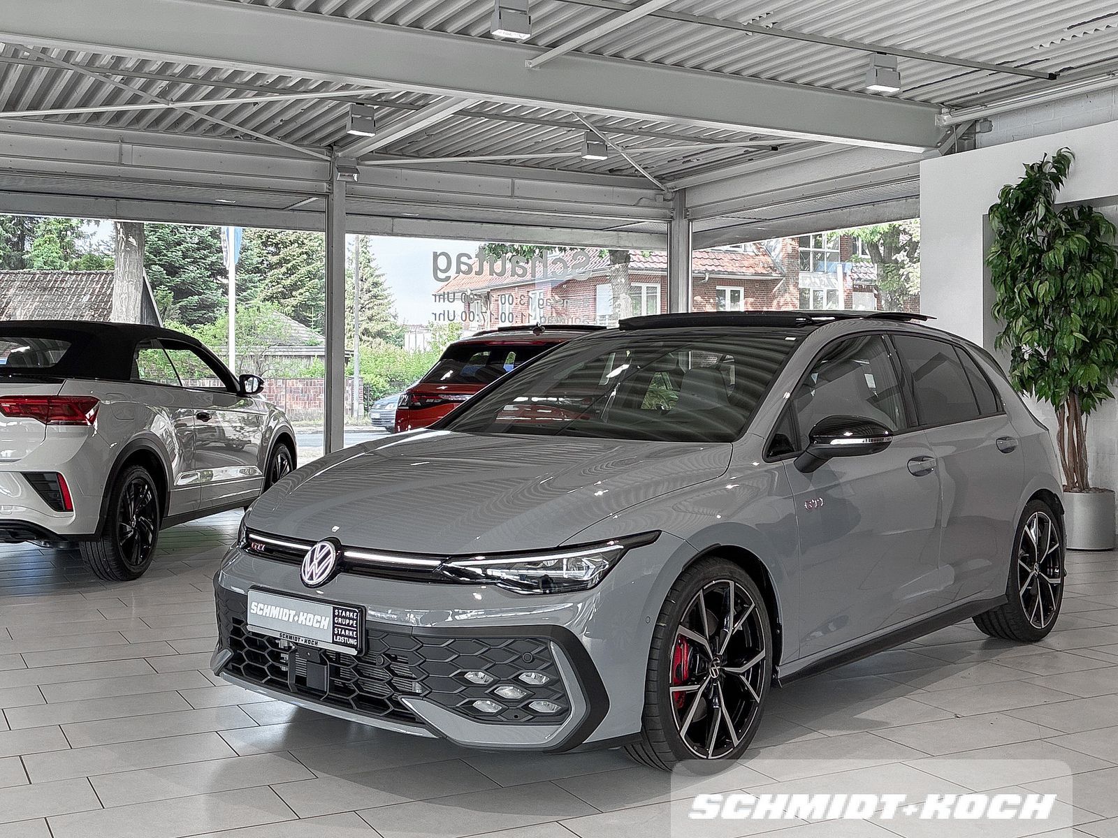 Volkswagen Golf VIII GTI 2.0 TSI OPF DSG Leder Head-up Navi foto 2