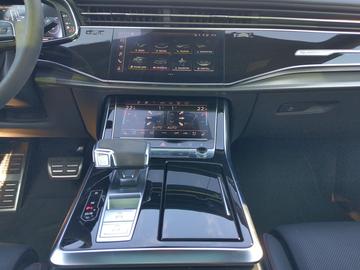2022 AUDI RSQ8 — миниатюра 15