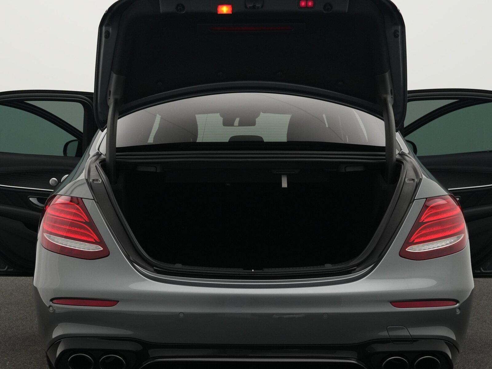 Mercedes-Benz E 53 AMG 4MATIC+ Limousine