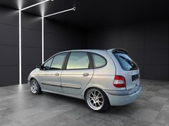 RENAULT Scenic 2.0 16V Expression