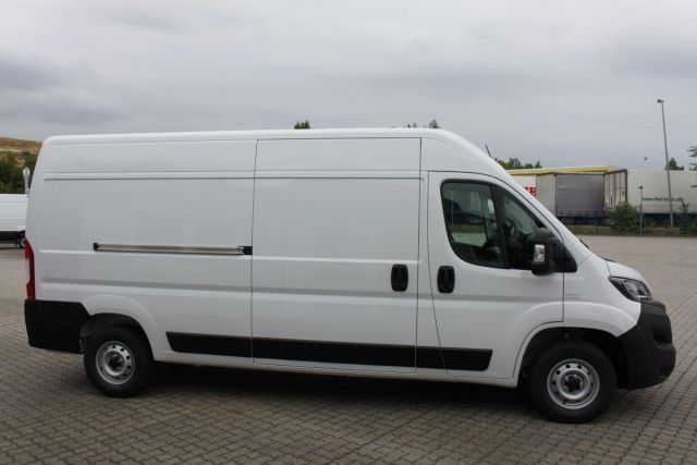 Fahrzeugabbildung Fiat Ducato L4 H2 140 / Heckkamera