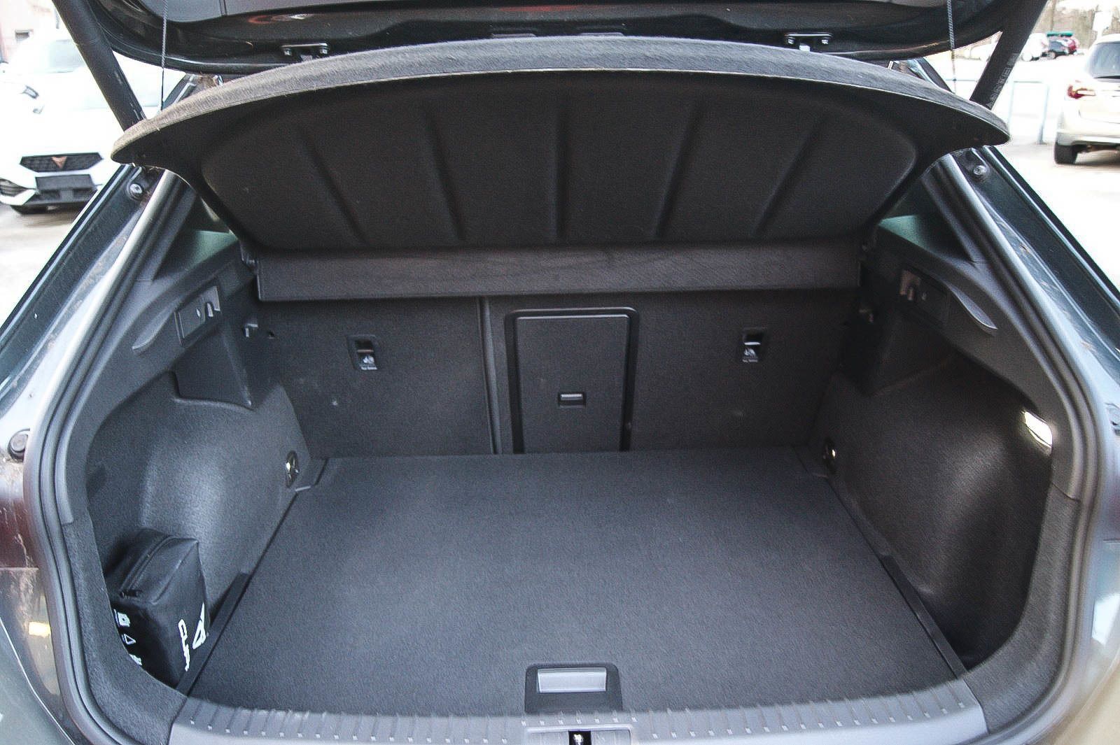 Fahrzeugabbildung CUPRA Formentor VZ 2.0i DSG DARK CAMOUFLAGE COPPER ACC