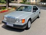 Mercedes-Benz Mercedes W124 CE 230 Oldtimer 2. Hand / We... - Mercedes-Benz: 230 Ce W124