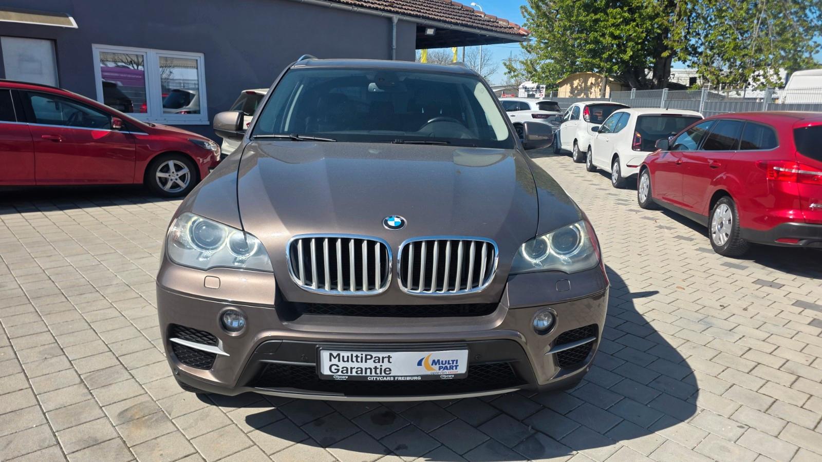 BMW X5 xDrive40d/GARANTIE/TÜV NEU/NEUER MOTOR