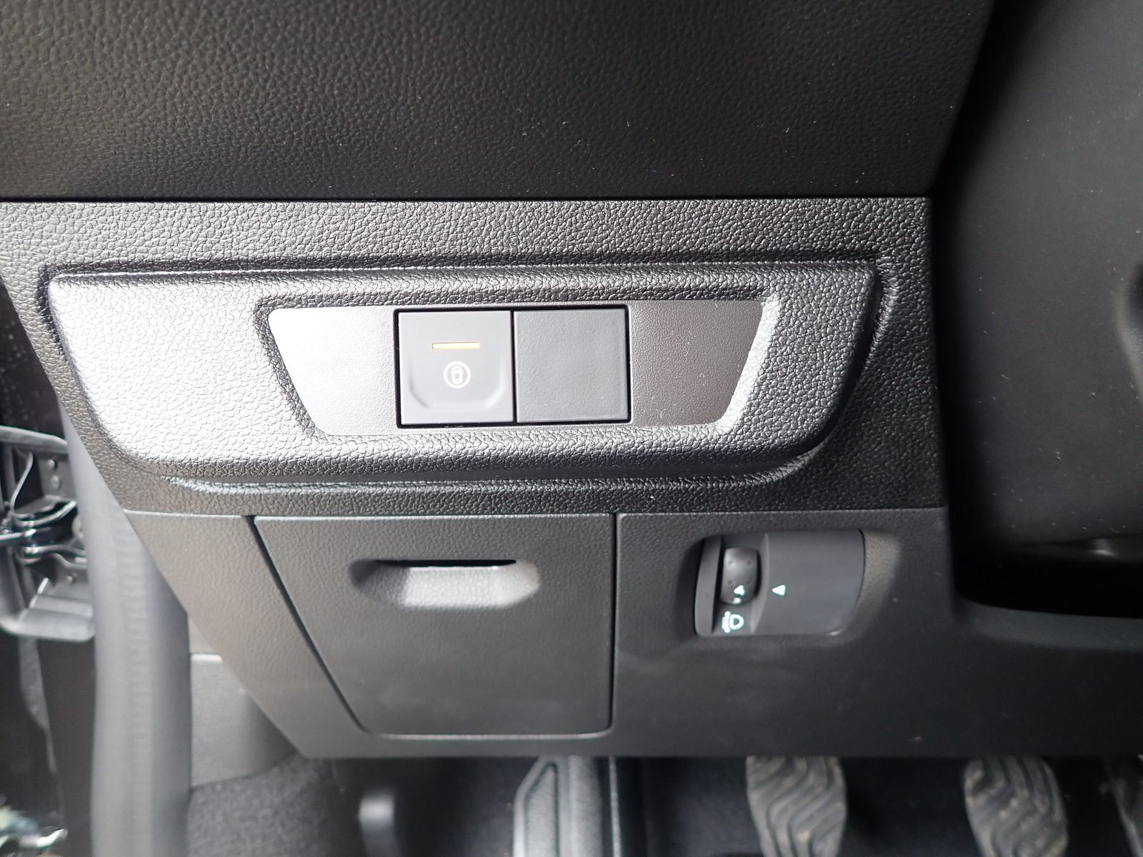 Fahrzeugabbildung Dacia Sandero Stepway Expression TCe 110