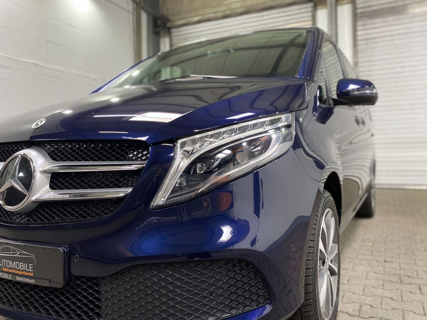 Fahrzeugabbildung Mercedes-Benz V 300 d EDITION 4M lang Sport #Kamera#LED#Leder#