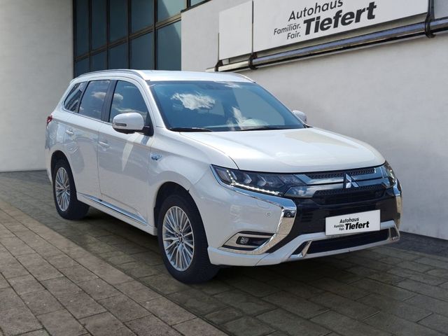 Outlander 2.4 4WD Plug-In Hybrid Diamant