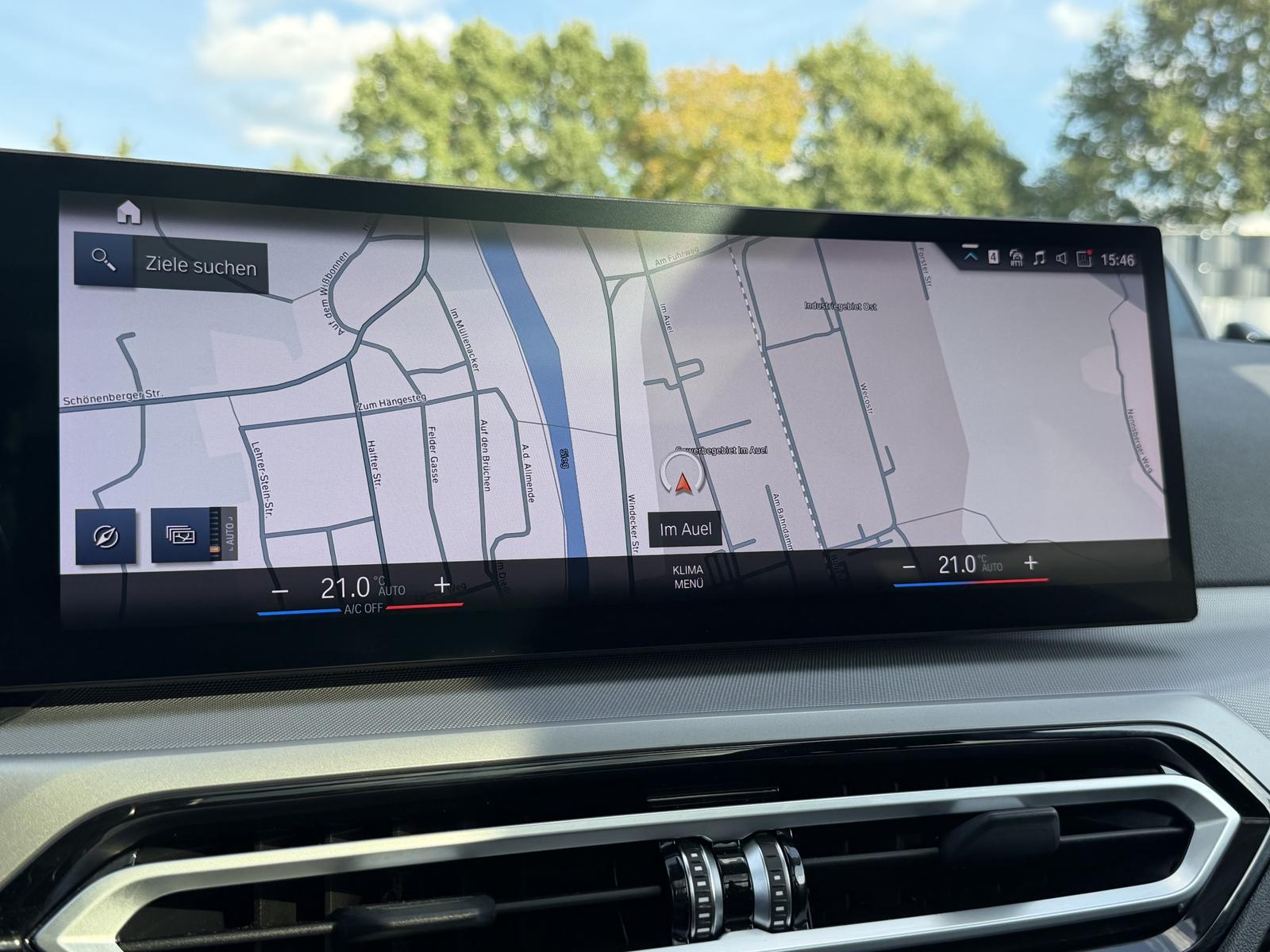 BMW 320 d xDrive |LCProf|Pano|HUD|H/K|Kamera|