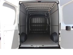 Fahrzeugabbildung Citroën Jumper 3,5 L3H2 Heavy BlueHDi 180 Automatik