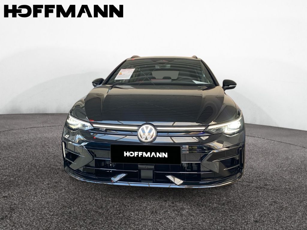 Fahrzeugabbildung Volkswagen Golf Variant R Black Style Harman Carbon VMax270