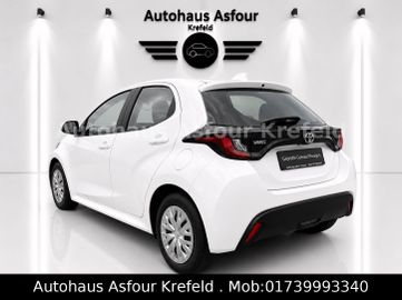 Toyota Yaris - 4