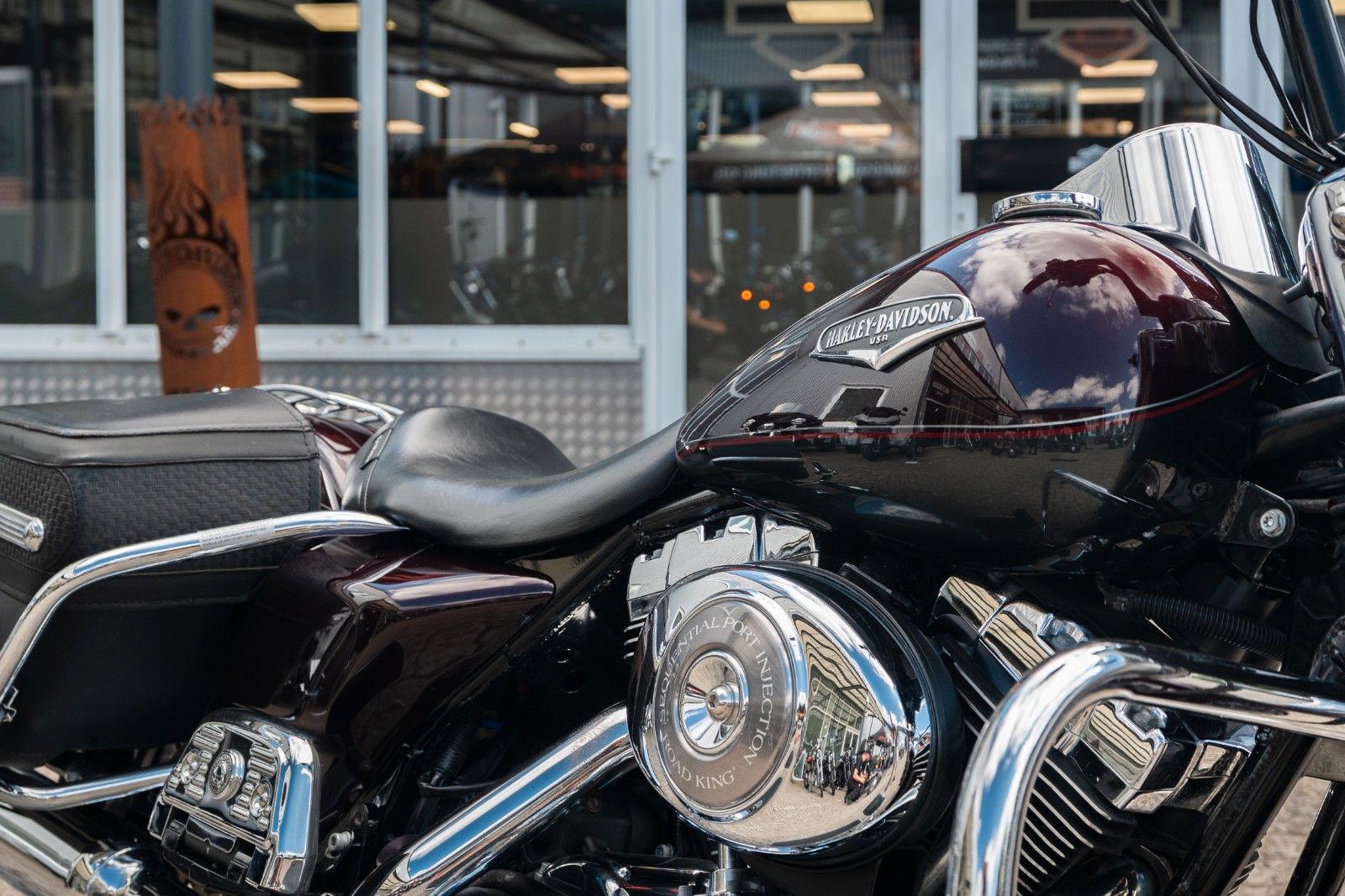 Fahrzeugabbildung Harley-Davidson FLHRC Road King Classic - Ape - Le Pera