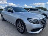 Mercedes-Benz E 300 E T-Modell E 300 d 245PS KAMARA - Mercedes-Benz E 300