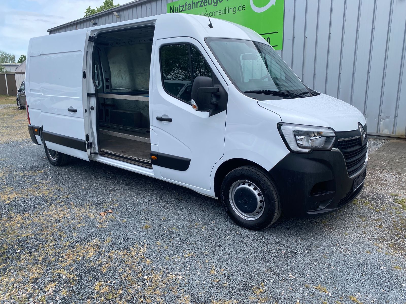 Fahrzeugabbildung Renault Master III Kasten L3H2 ,3,5t,1Hd,kamera,Garantie