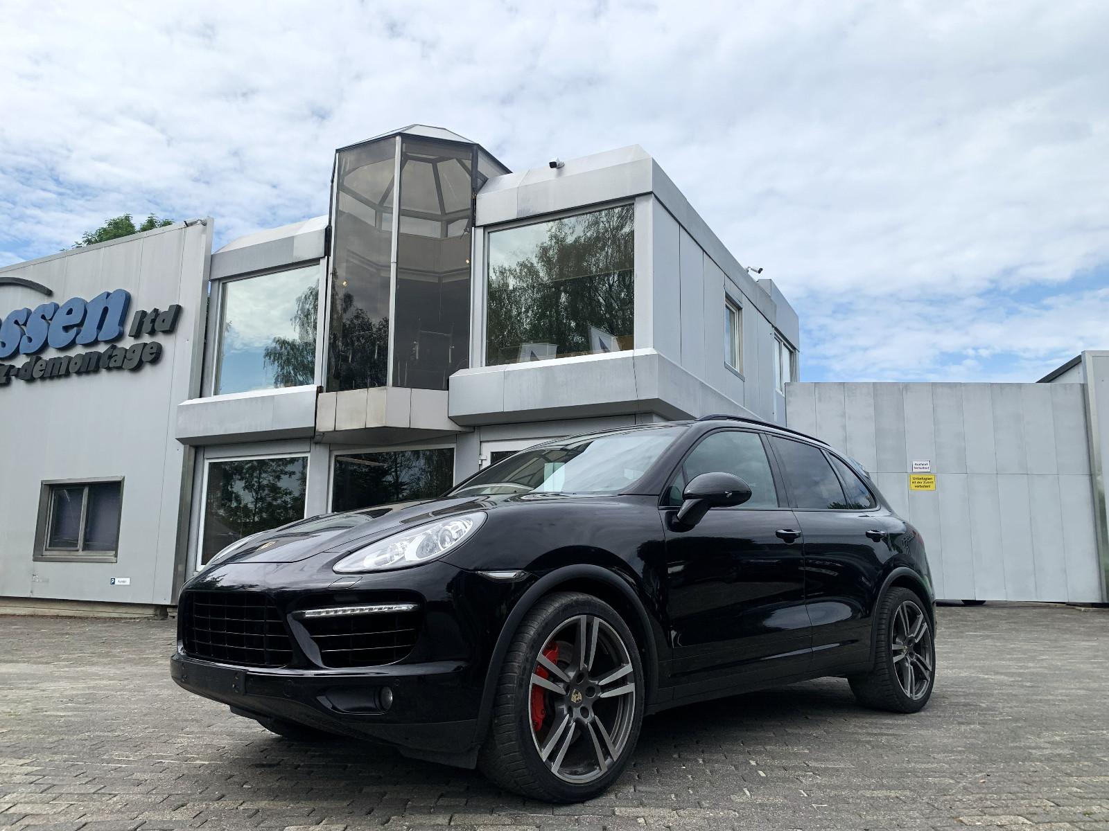 Porsche Cayenne Turbo