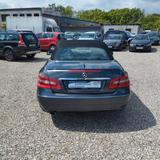 Mercedes-Benz E 250 Cabriolet AUTO.Klima.NAVI.Leder.Kamera. - Mercedes-Benz E 250: Cabrio