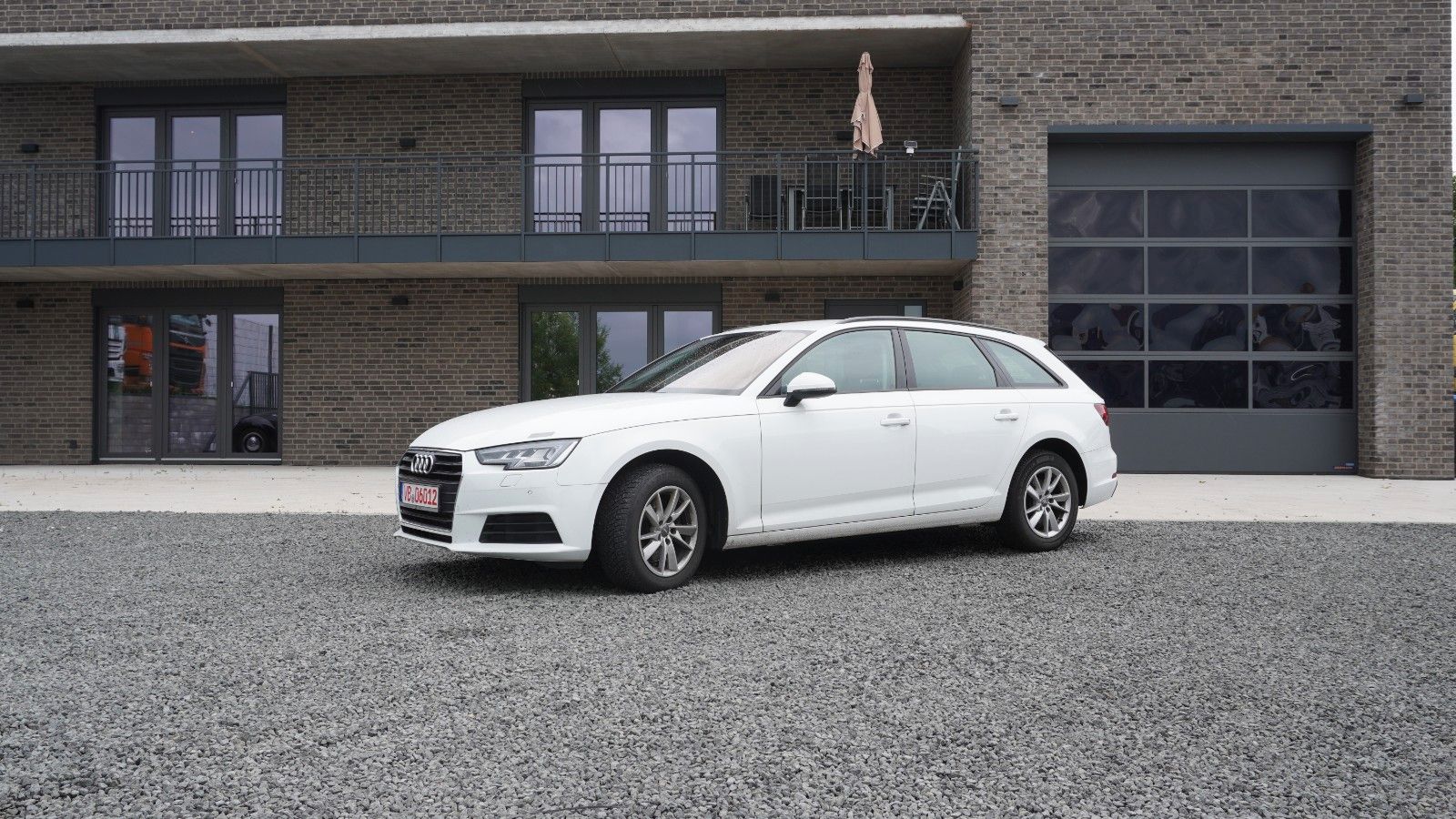 AUDI A4 Avant 40 TFSI Matrix LED