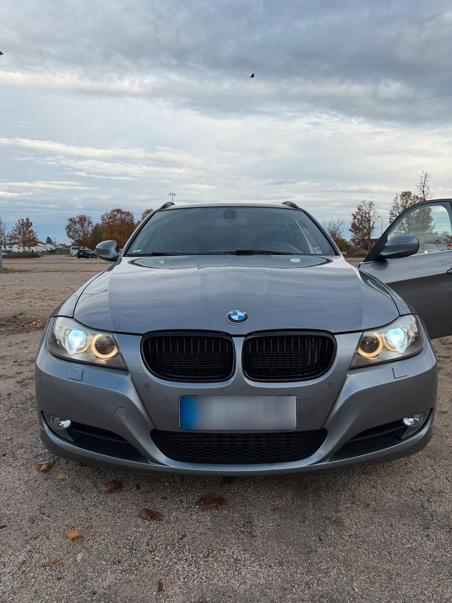 BMW 320 2010 — двигун 163 HP (120kW)