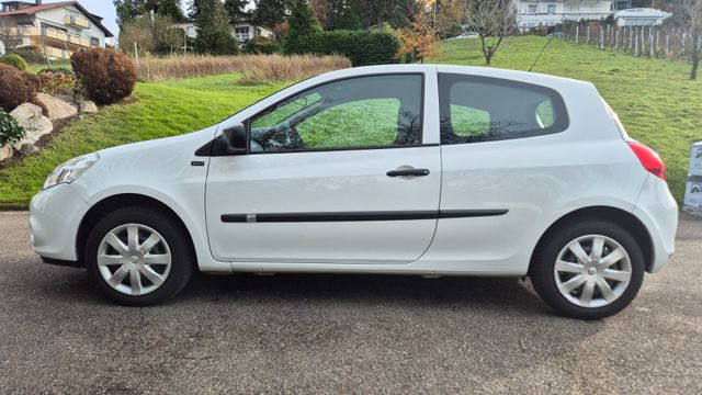 Renault Clio Yahoo! 1.2 16V 75 Yahoo!