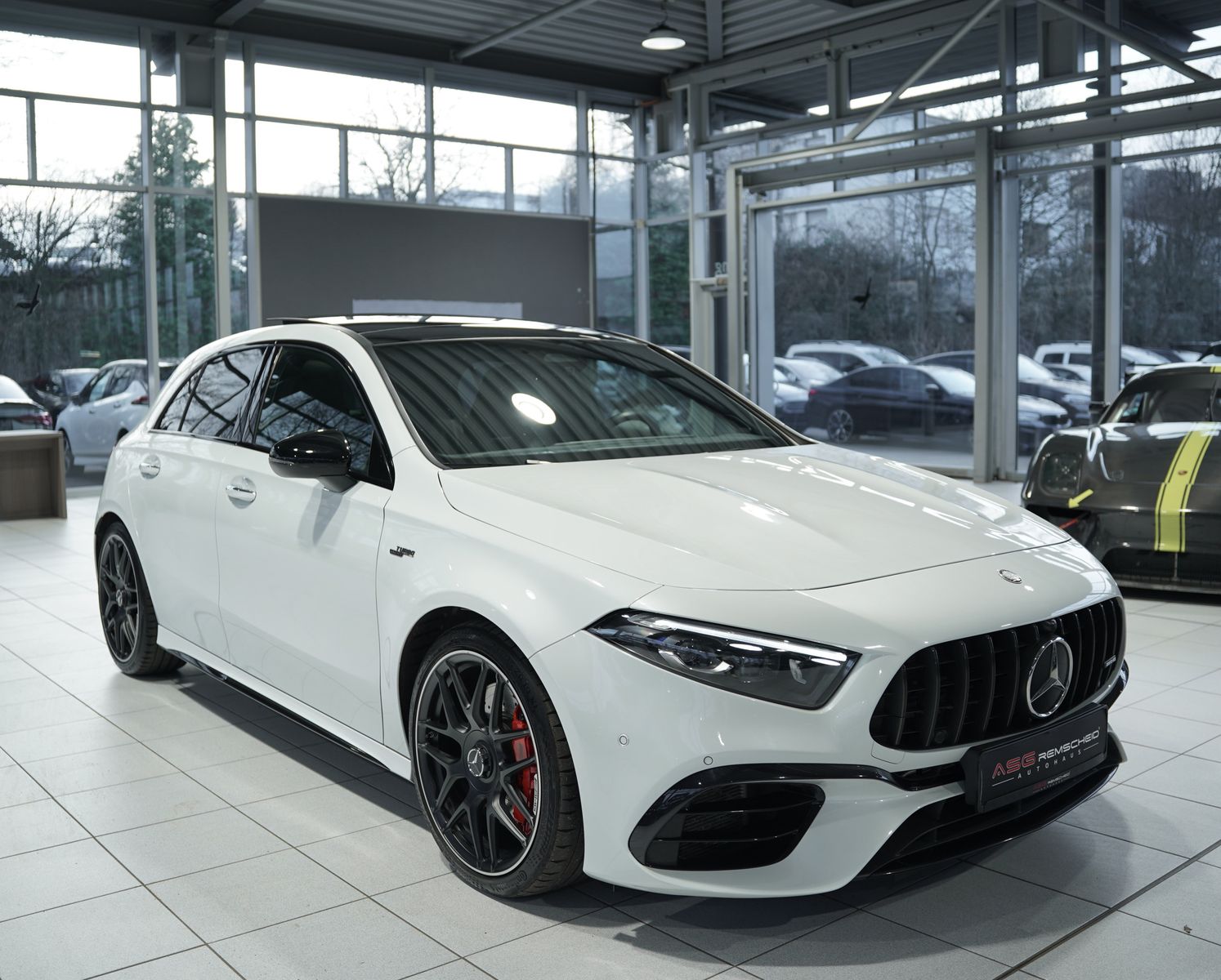 Mercedes Benz A 45 Amg