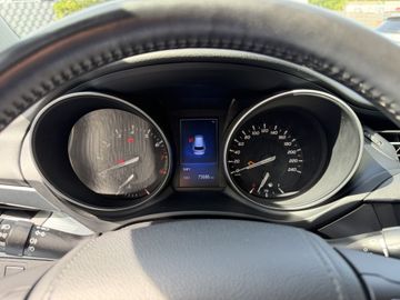 Toyota Avensis - 11
