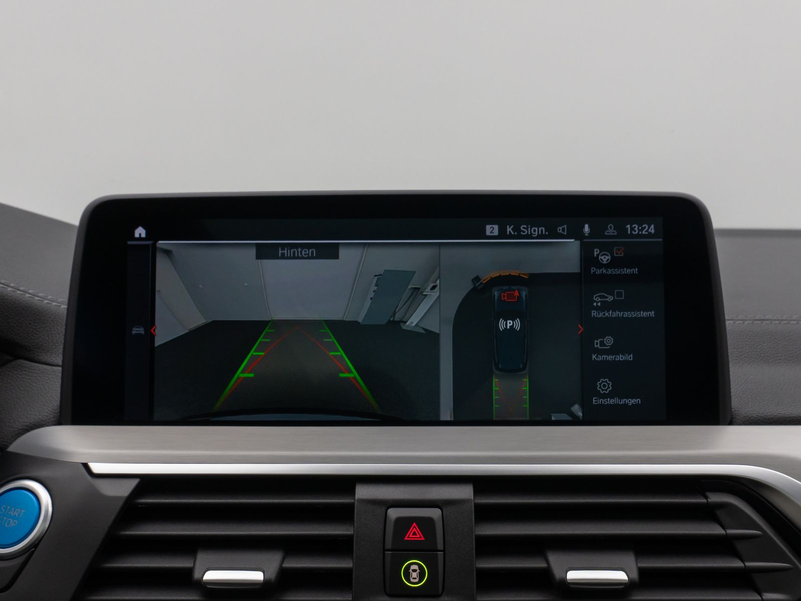 Fahrzeugabbildung BMW iX3 Impressive 360° H/K HUD DAB Panorama 20Zoll