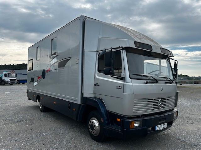 Mercedes-Benz 814 Pferdetransporter mit Wohnkabine
