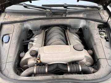 صورة 10 لـ 2004 Porsche CAYENNE