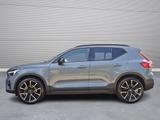 Volvo XC40 B4 DCT *UltimateDark*AHK*Pano*el.Sitze*360° - Volvo Gebrauchtwagen in Bremen