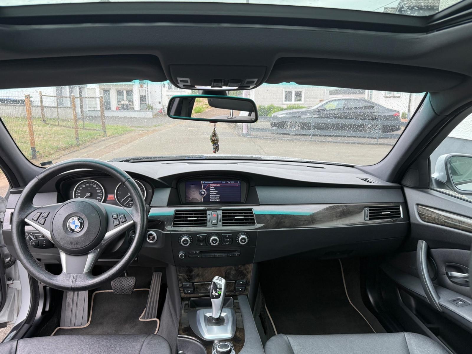 BMW 530d xDrive LCI (E61) Touring Edition Lifestyle