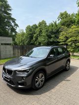 BMW X1 sDrive20d Sport Line *Panodach*Keyless-go*All - BMW X1: 20d Sdrive