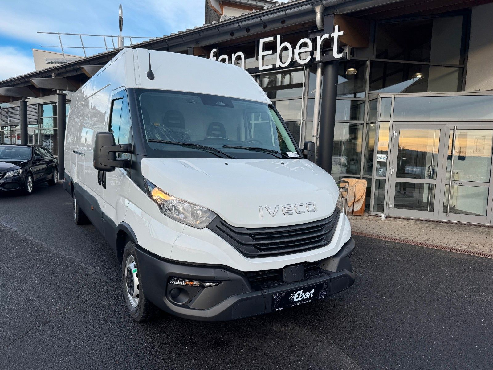 Fahrzeugabbildung Iveco Daily 35S14 HA8 *R4.100mm*Automatik*Kamera*