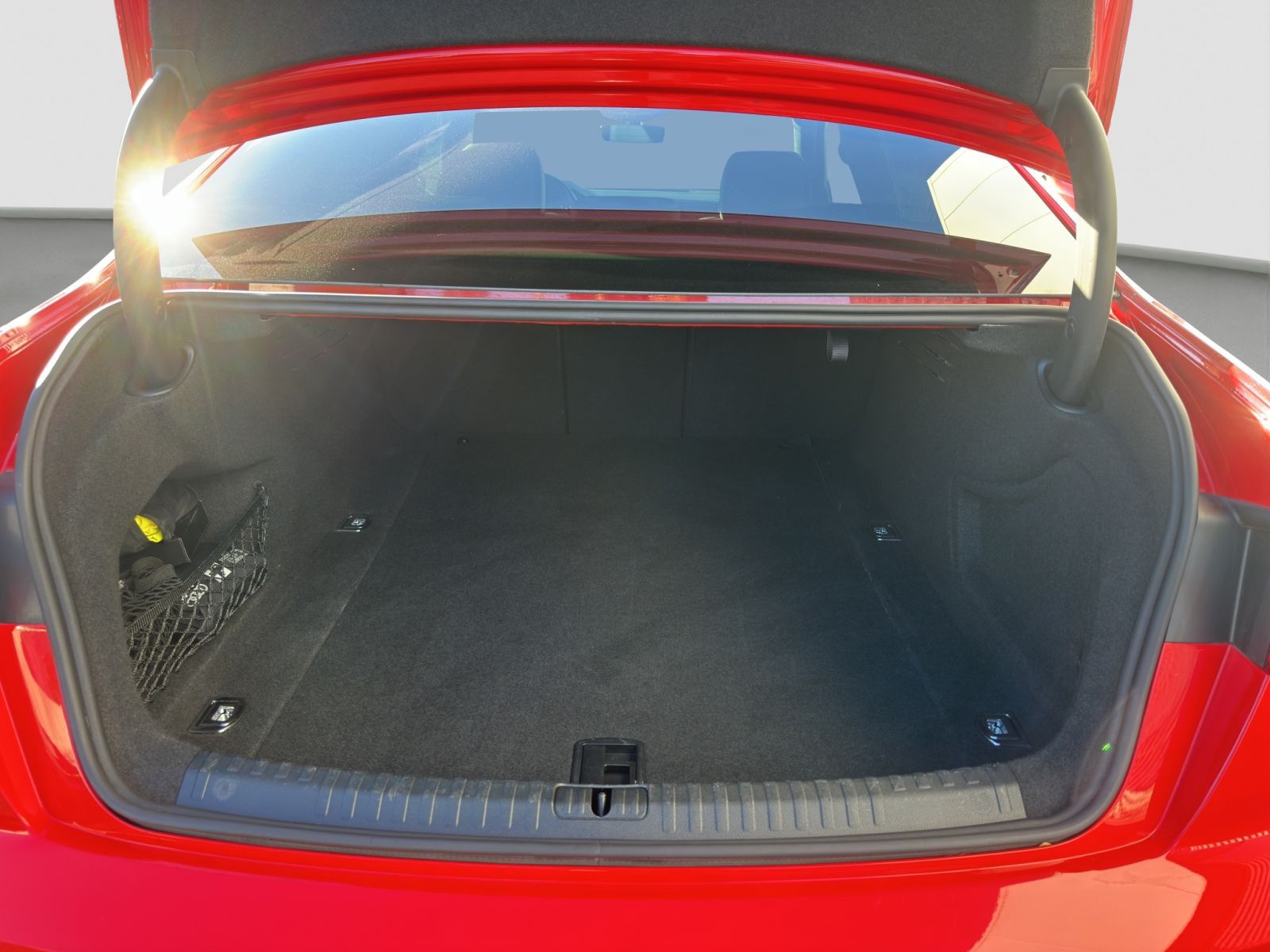 Audi S6 - Bild 13