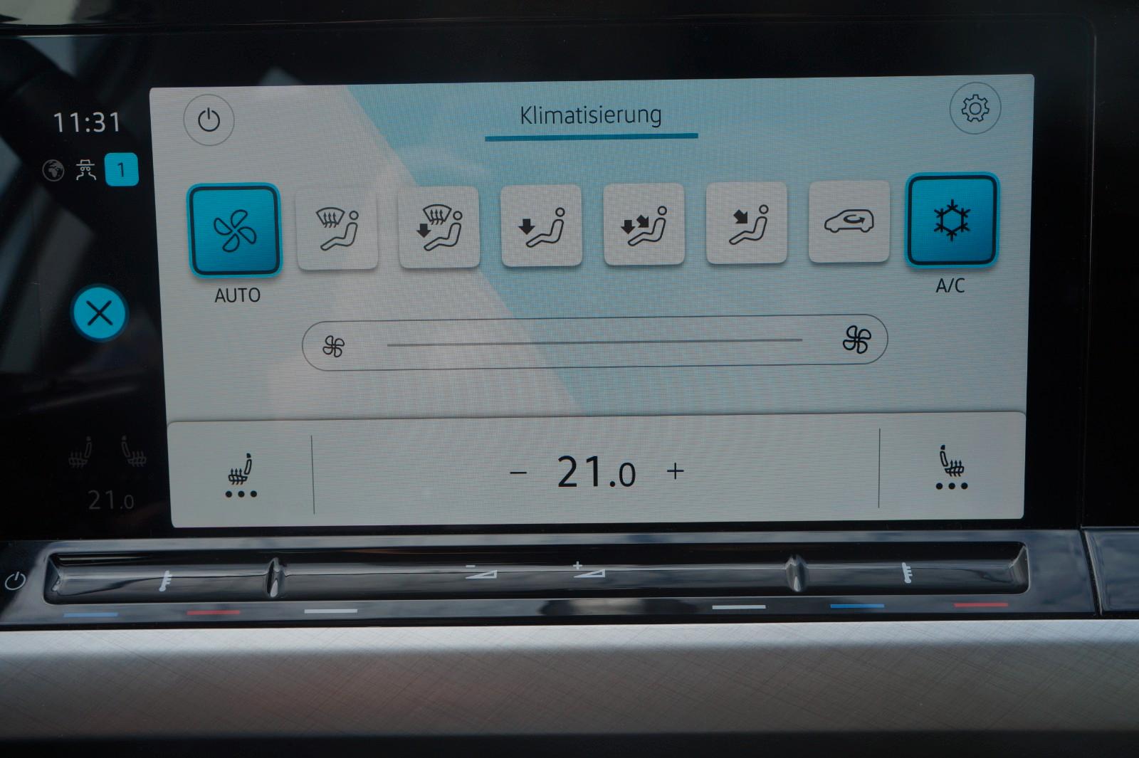 Volkswagen Golf VIII Life*LED*PDC*NAVI*SHZ*DIGITAL COCKPIT*, миниатюра 13
