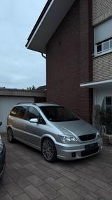 Opel Zafira A Opc Z20Let - Opel Zafira aus 2003: 2.2