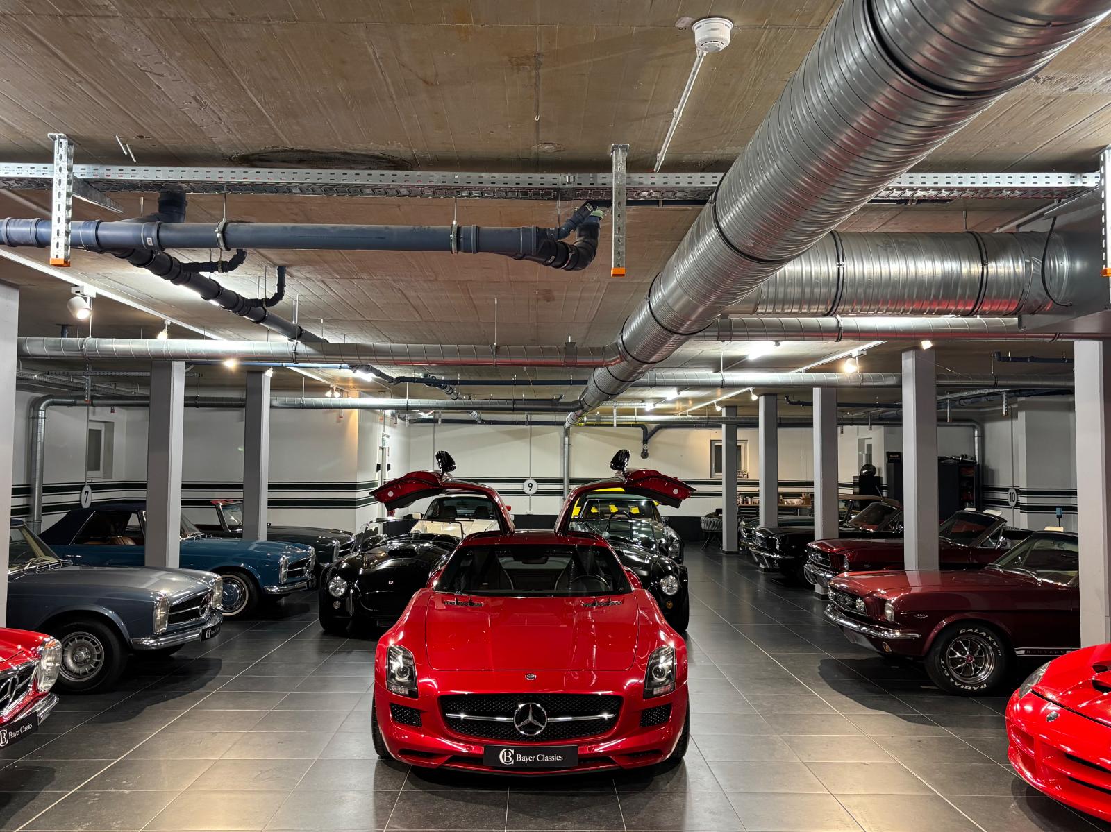 showroom-image-main