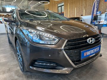 Hyundai i40 cw blue Premium *Navi*TOP*AHK*