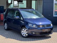 Volkswagen Touran Comfortline BMT Navi Panorama PDC 7.Sitze