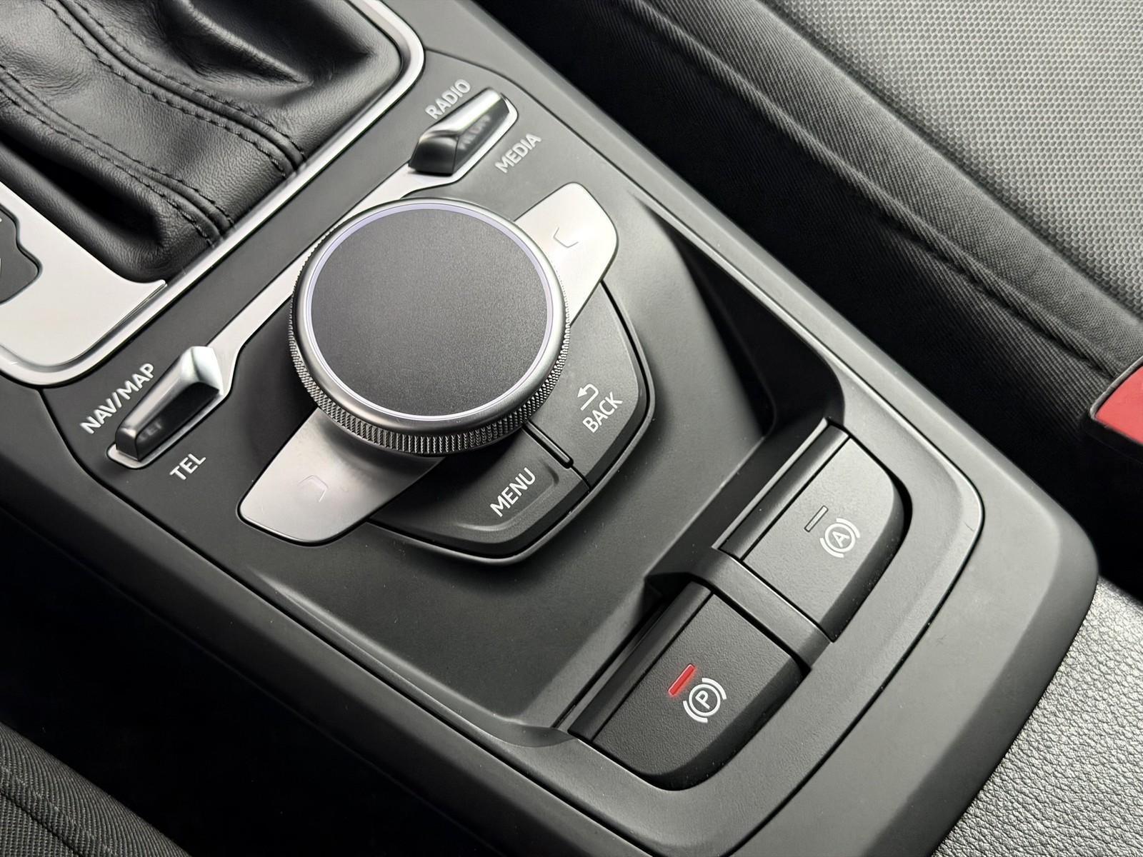 Audi Q2 35 TFSI advanced KAMERA NAVI SHZ CARPLAY LED, миниатюра 21