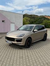 Porsche Cayenne 1. Hand Lückenlos Porsche schekheft - Porsche: Beige