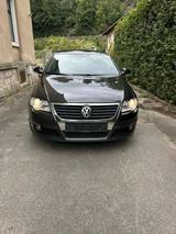 Volkswagen VW passat 2.0 TDI  mit  neuem  Tüv - Volkswagen Passat aus 2008: TDI