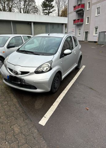 Toyota aygo TÜV bis 10/26