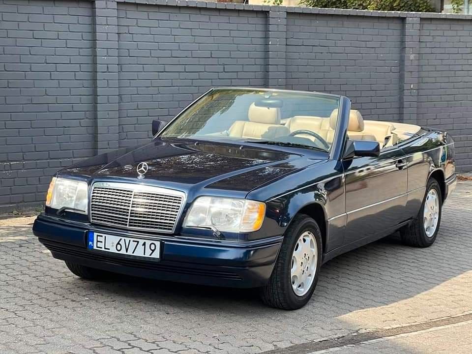 Mercedes-Benz E 320
