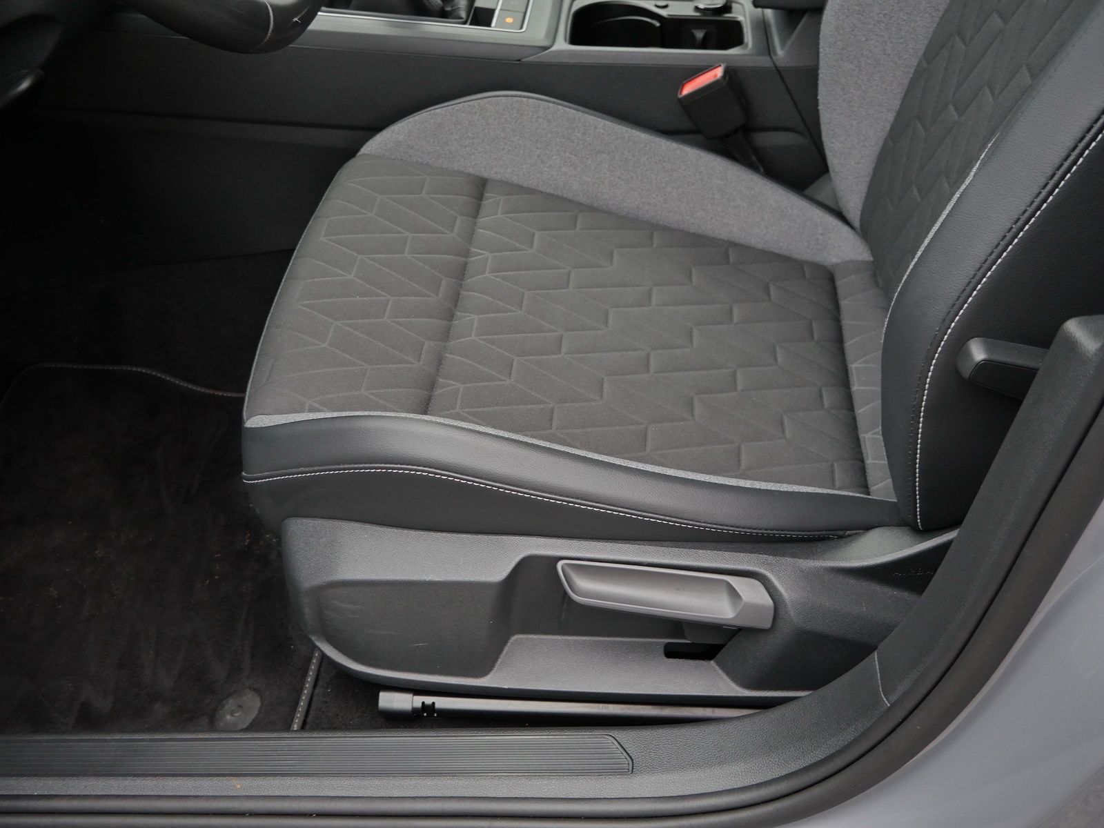 Volkswagen Golf - Bild 20