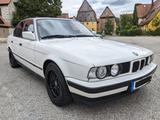 BMW 520i Limousine alpinweiß - Umbau 192PS - M50B25 - BMW 525 aus 1990