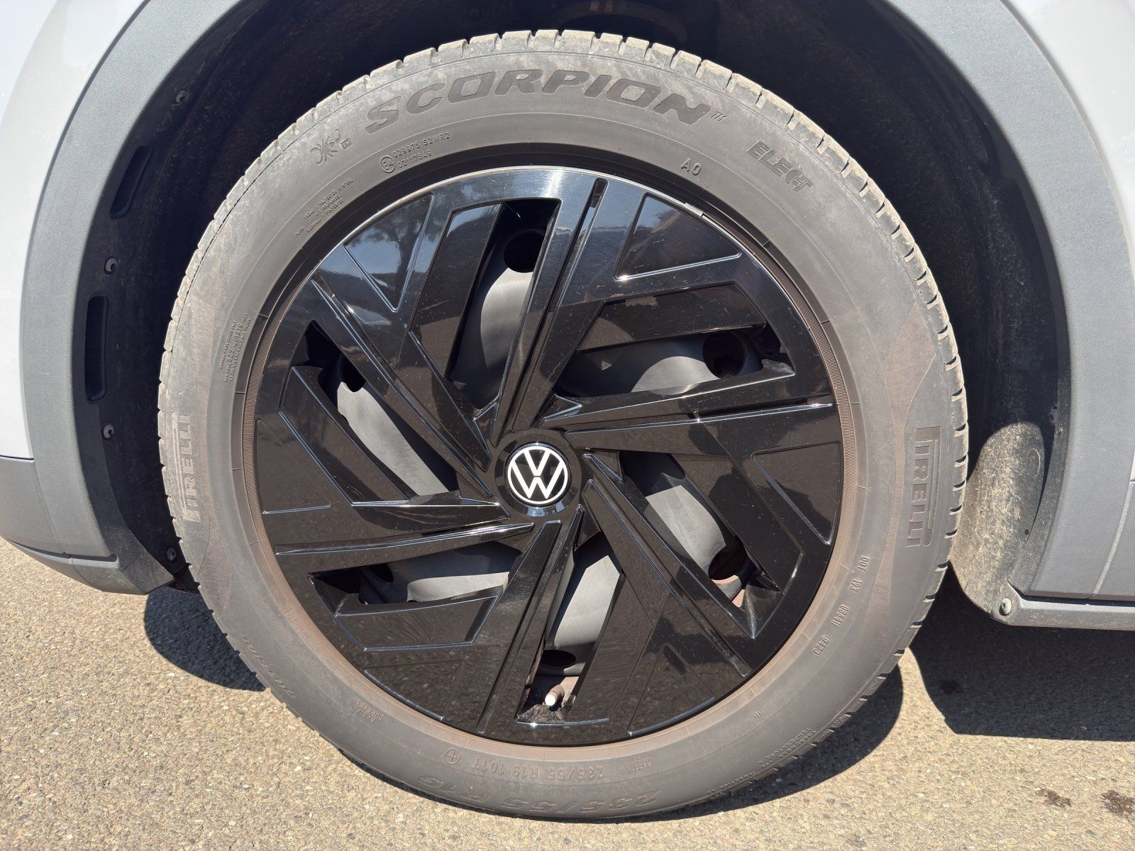 Fahrzeugabbildung Volkswagen ID.4 Pro Performance W mit Infotainment-Paket