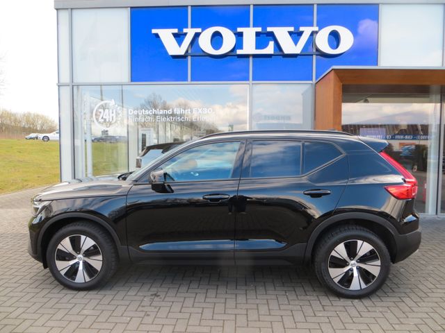 Volvo XC40 T2 Essential ACC PTS R-KAM BLIS